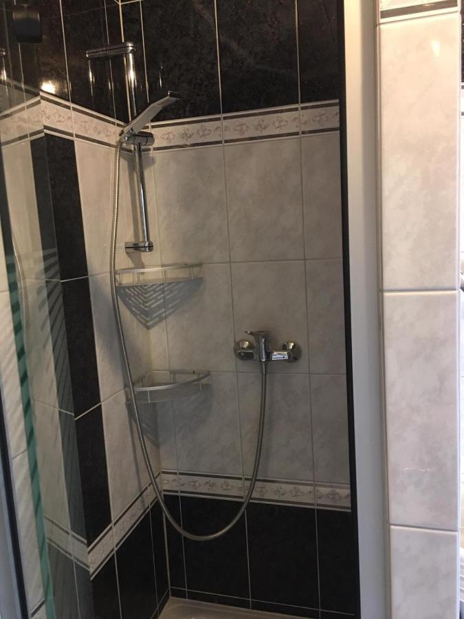 ואלד-מיכלבאך Ferienwohnung Am Viadukt מראה חיצוני תמונה